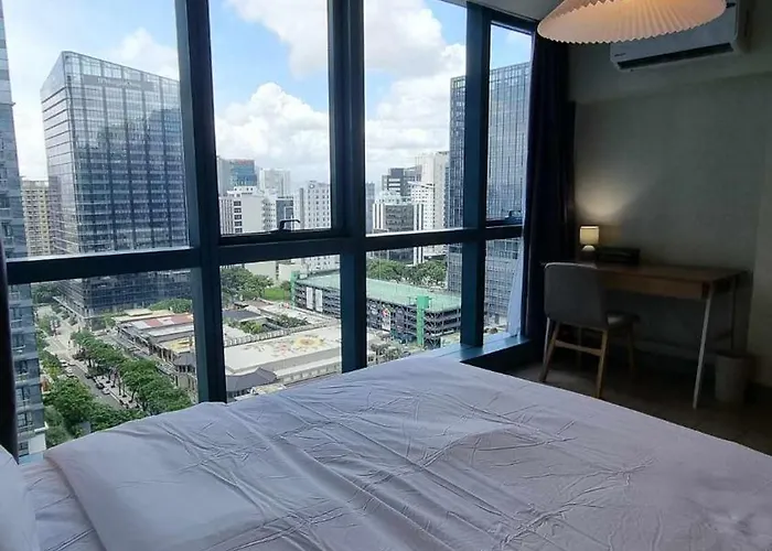 New! Warm 1-br In Uptown Bgc With Views Apartamento *
